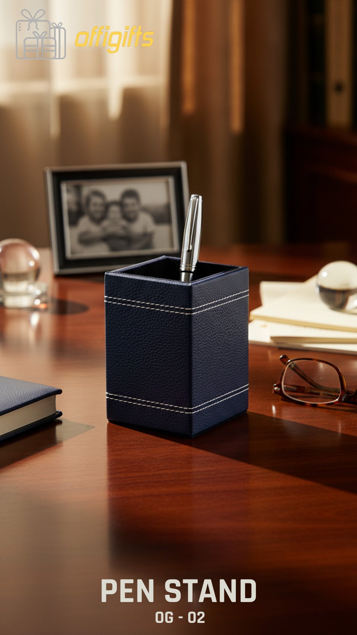 Executive Leather Finish Pen Stand